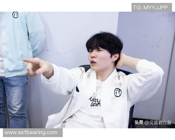 IG战队个人能力引发热议球迷对选手表现褒贬不一