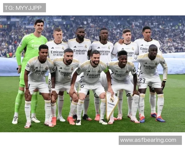 皇家马德里足球俱乐部的辉煌历史与未来发展趋势分析