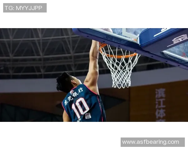 北京篮球队在大师赛中的耐力表现分析与启示 北京篮球队在大师赛中的耐力表现分析与启示